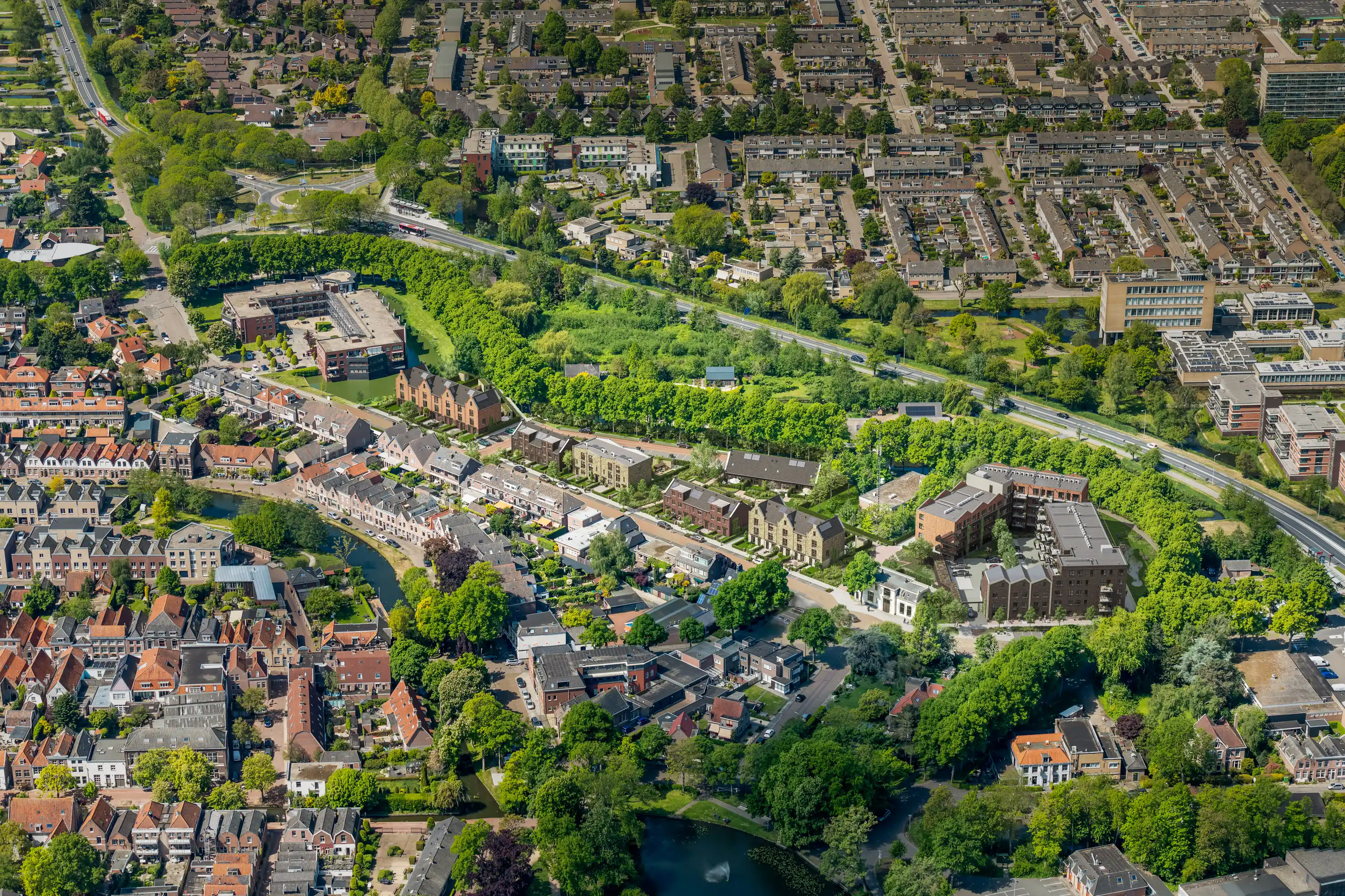 202407 Wonen aan de Spoorsingel Fase 2 Vogelvlucht 01 Fase 1 2 LR